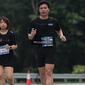 Runner Photo 3876176
