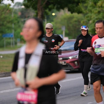 Runner Photo 3876235