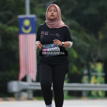 Runner Photo 3876244