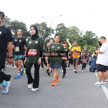 Runner Photo 3876331