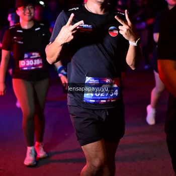 Runner Photo 3876345