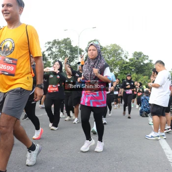 Runner Photo 3876403