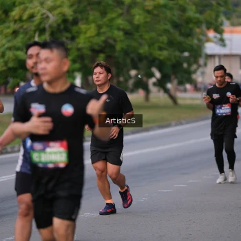 Runner Photo 3876440