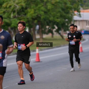 Runner Photo 3876441