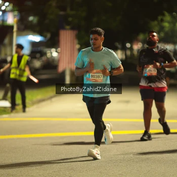 Runner Photo 3876505