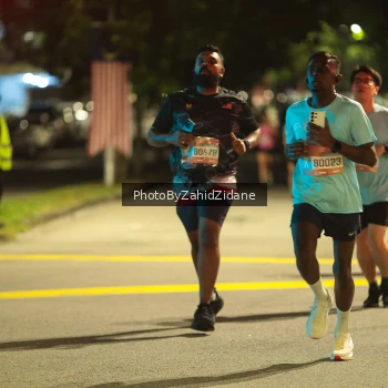 Runner Photo 3876533