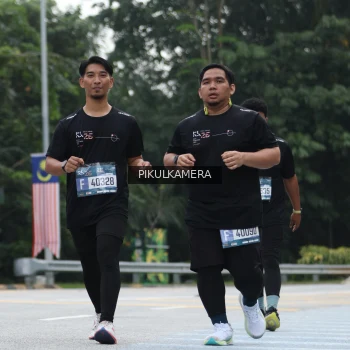 Runner Photo 3876561