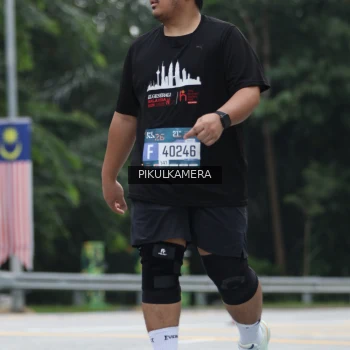 Runner Photo 3876612