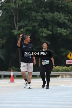 Runner Photo 3876642