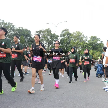 Runner Photo 3876644