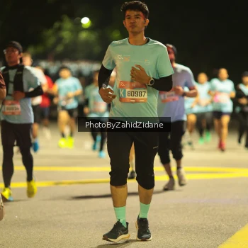 Runner Photo 3876660