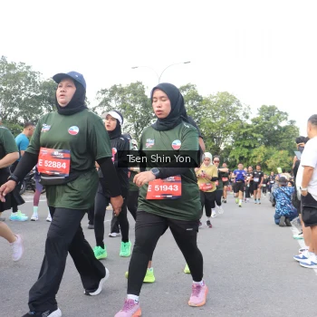 Runner Photo 3876662