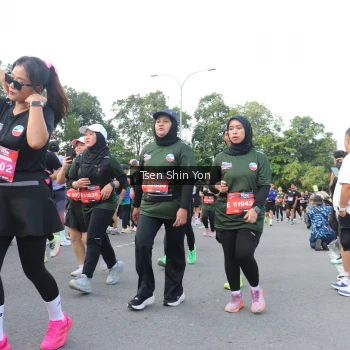 Runner Photo 3876665