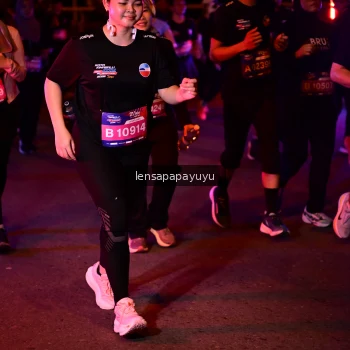 Runner Photo 3876669