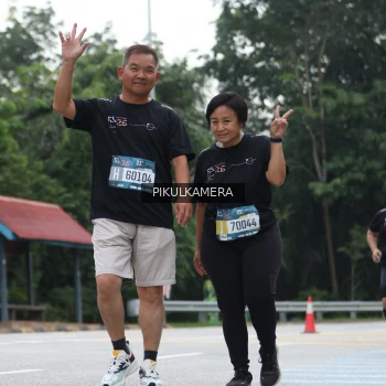 Runner Photo 3876687