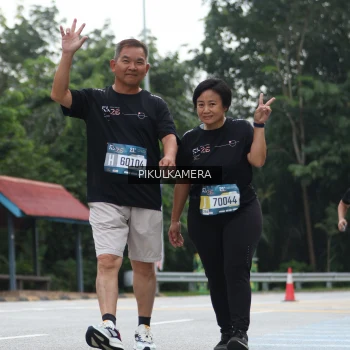 Runner Photo 3876694
