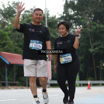 Runner Photo 3876699