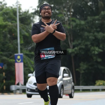 Runner Photo 3876748