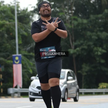 Runner Photo 3876751