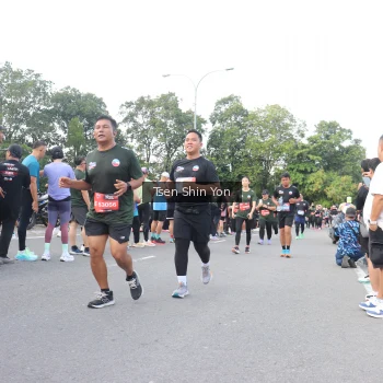 Runner Photo 3876809