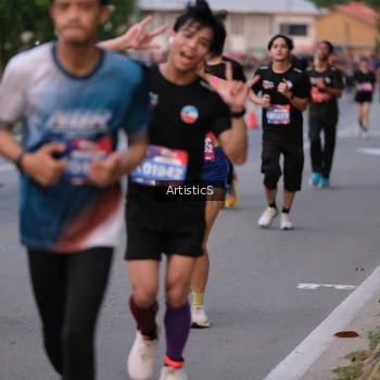 Runner Photo 3876837