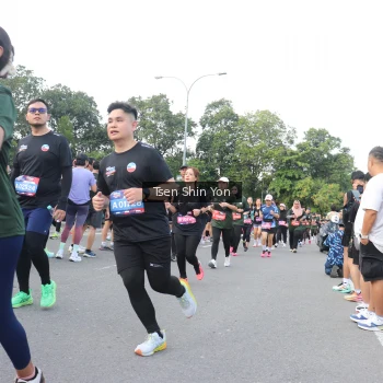 Runner Photo 3876864
