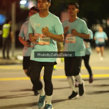 Runner Photo 3876874