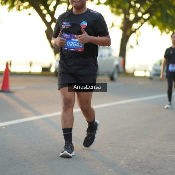 Runner Photo 3876902