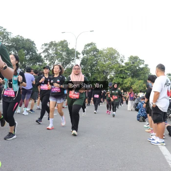 Runner Photo 3876946