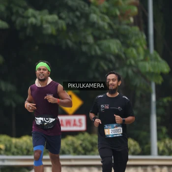 Runner Photo 3876979