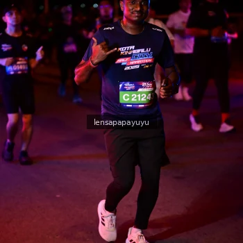 Runner Photo 3876983