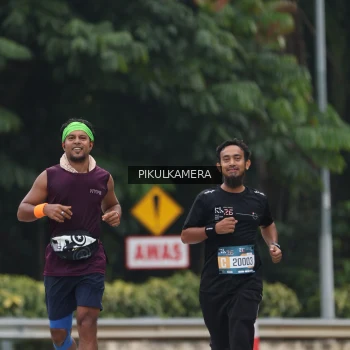 Runner Photo 3876990
