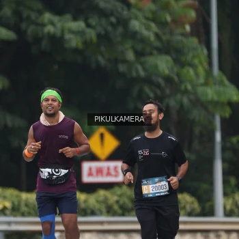 Runner Photo 3876991