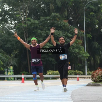 Runner Photo 3876998