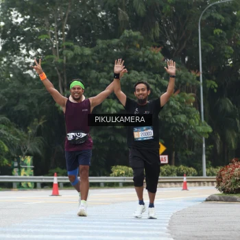 Runner Photo 3877023