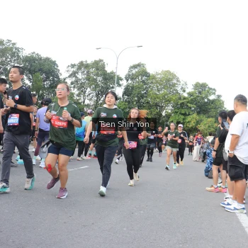 Runner Photo 3877092