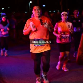 Runner Photo 3877176