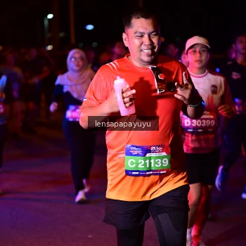 Runner Photo 3877181