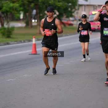 Runner Photo 3877201