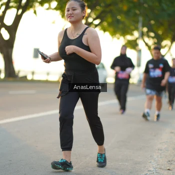 Runner Photo 3877253