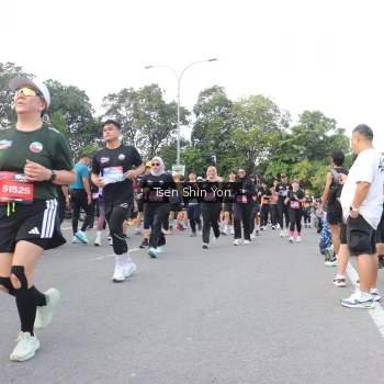 Runner Photo 3877345