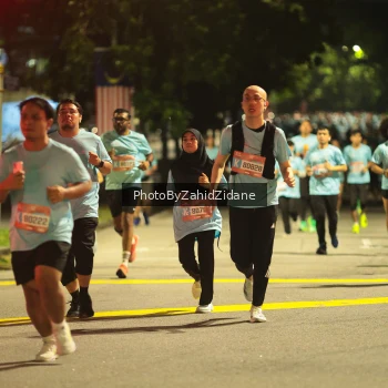 Runner Photo 3877346