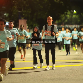 Runner Photo 3877359