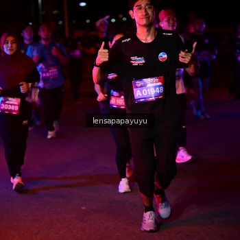 Runner Photo 3877370