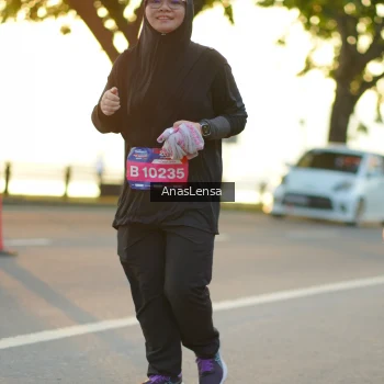 Runner Photo 3877435