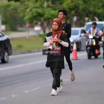 Runner Photo 3877443