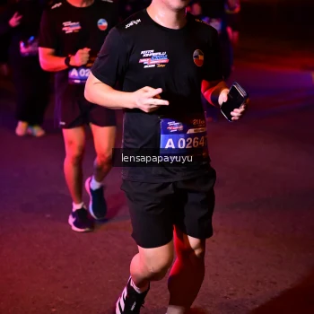 Runner Photo 3877444