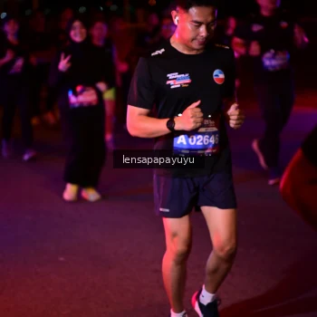 Runner Photo 3877445
