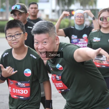 Runner Photo 3877449