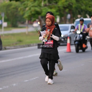 Runner Photo 3877453